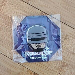 Robo Cop pin, Loot Crate